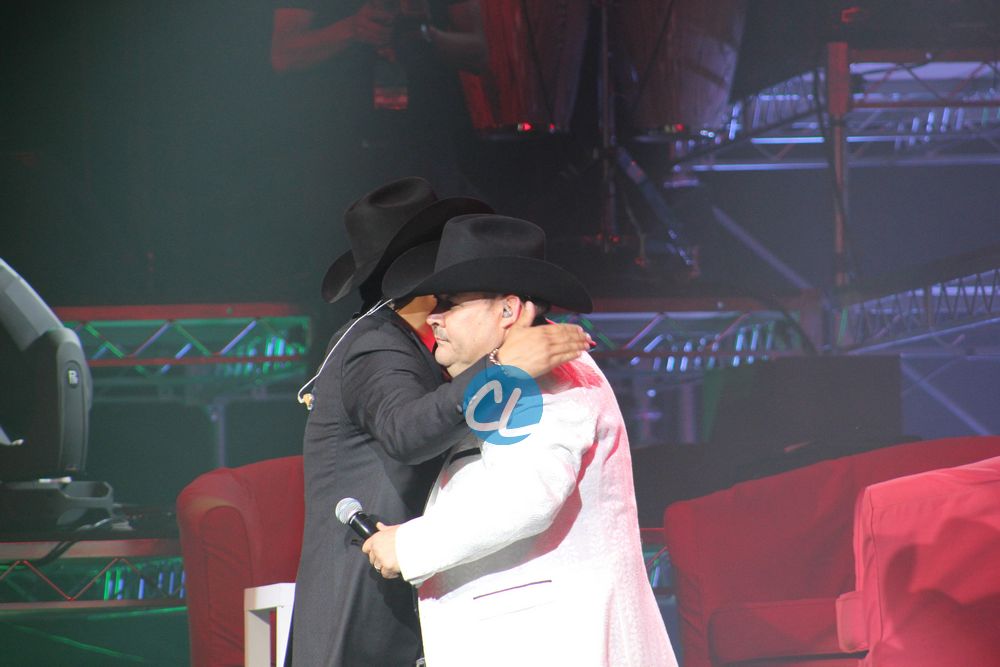 Pancho Barrazao en el concierto de Julion Alvarez en Madison Square Garden 7/30/2016